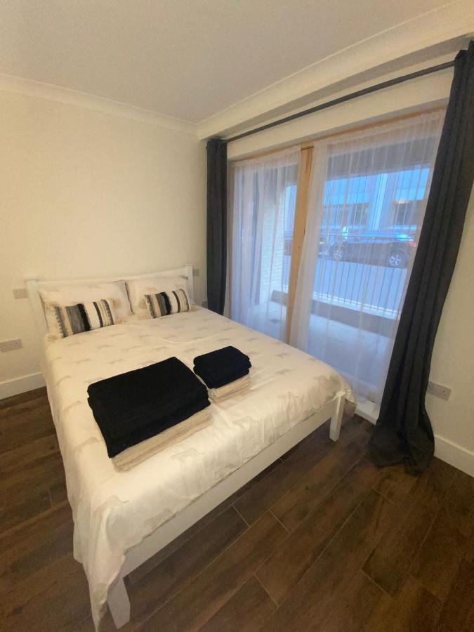 Central London, Jaccuzzi,Newbuild, 2 Bedrooms Two Baths 외부 사진